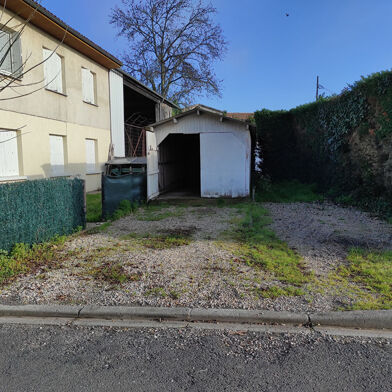 Garage  25000 €