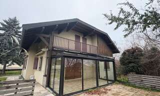 Maison 5 Pièces 151 m² à louer à Farges (01550)