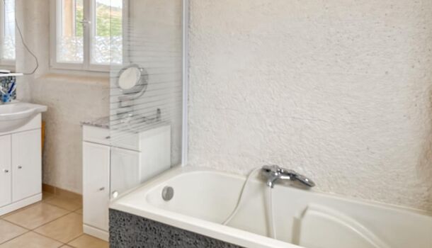 Villa / Maison 5 pièces  à vendre Peyruis 04310