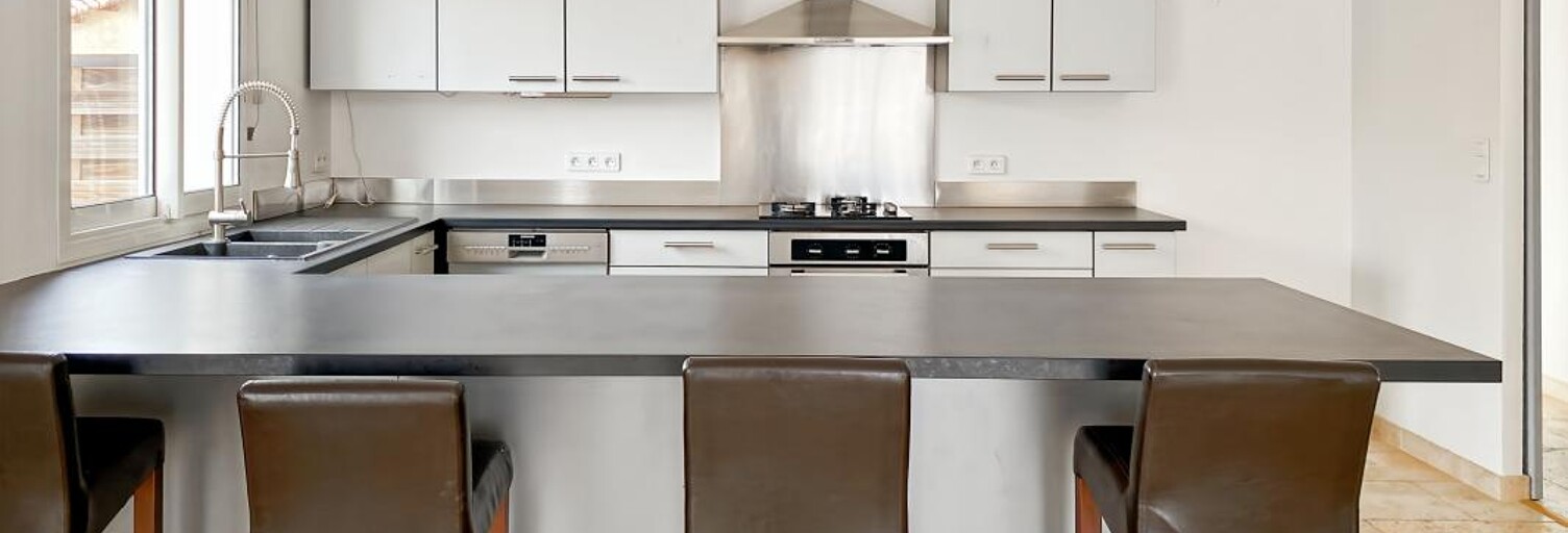 Maison 8 Pièces 186 m² à vendre à Les Mées (04190)