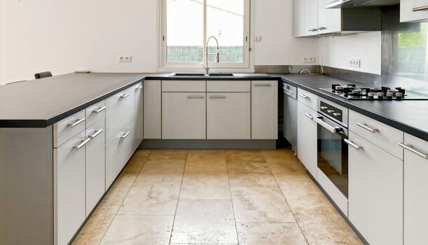 Villa / Maison 8 pièces  à vendre Mées (Les) 04190