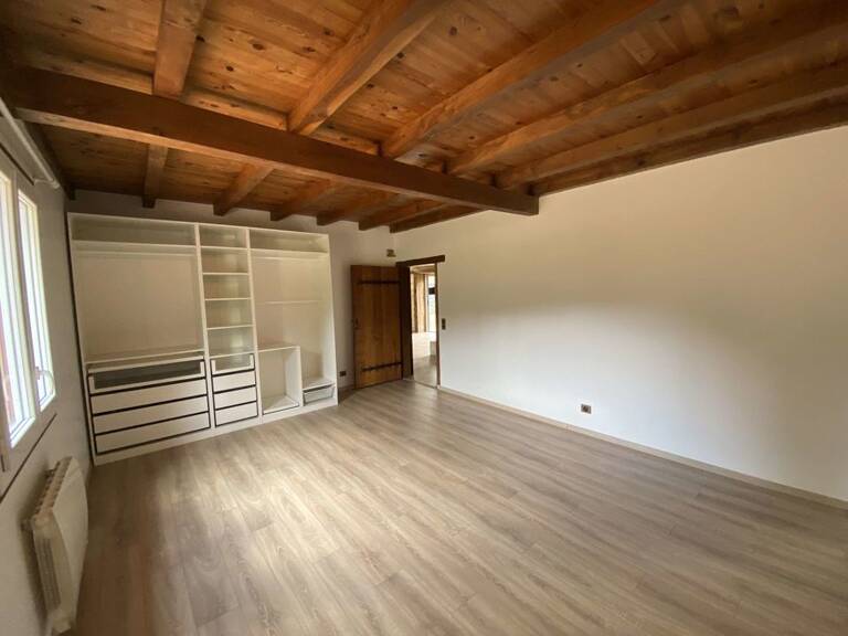 MAISON EN PIERRES TYPE T4 AVEC GÎTE ET PISCINE — photo 1