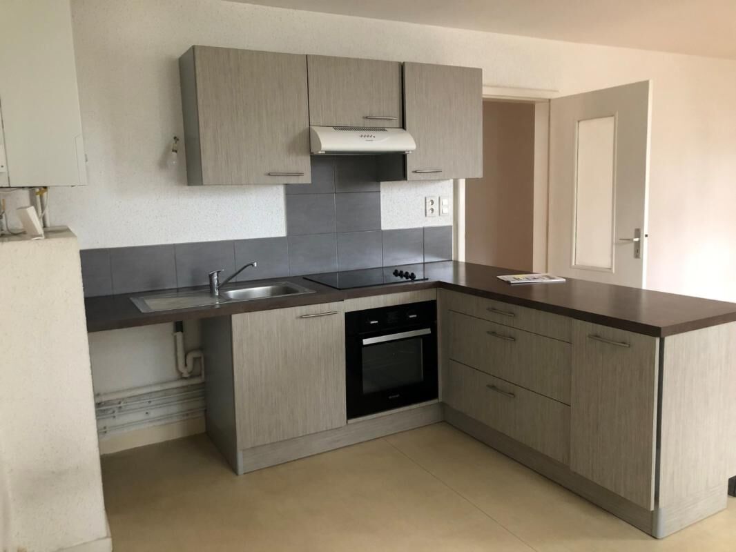 Appartement  T4 à louer Rodez 12000
