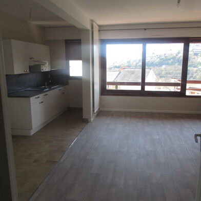 Appartement 2 pièces 498 €