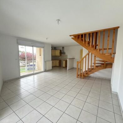 Appartement 4 pièces 710 €