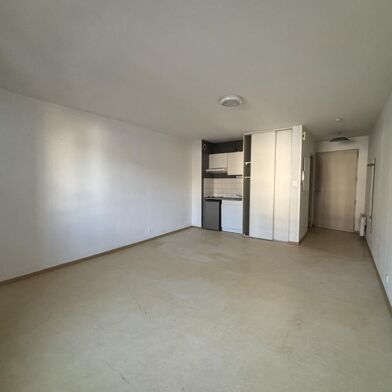 Appartement 1 pièces 368 €