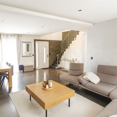 Maison 6 pièces 730000 €