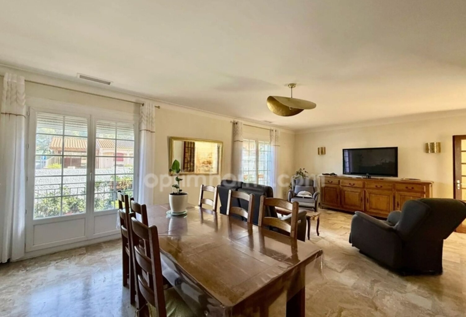 66750 - SAINT-CYPRIEN VILLAGE - MAISON 4 FACES - 5 PIECES 116M2 - 3 CHAMBRES - TERRAIN PISCINABLE 627M2 - BALCONS - JARDIN - TERRASSE BOIS - PAS DE VIS-A-VIS - SOUS-SOL TOTAL - CAVE - FORAGE - GARAGE — photo 1