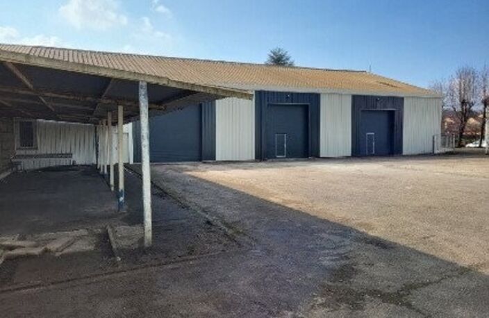 LOCAL D'ACTIVITES 510 M2 + bureau + stockage extérieur — photo 3