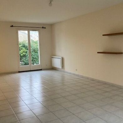 Maison 5 pièces 1535 €