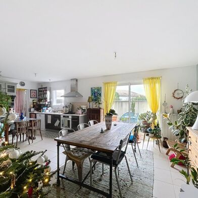 Maison 5 pièces 332325 €