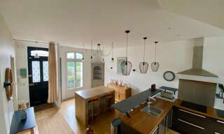 Maison 9 Pièces 165 m² à louer à La Rochelle (17000)