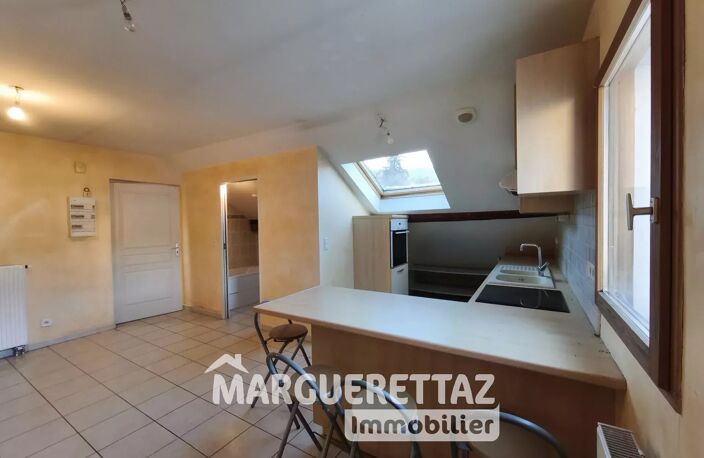 T3 mansardé dans petite copropriété — photo 5