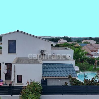 Maison 5 pièces 593600 €