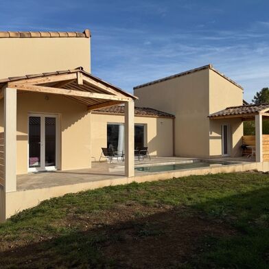 Maison 6 pièces 298000 €