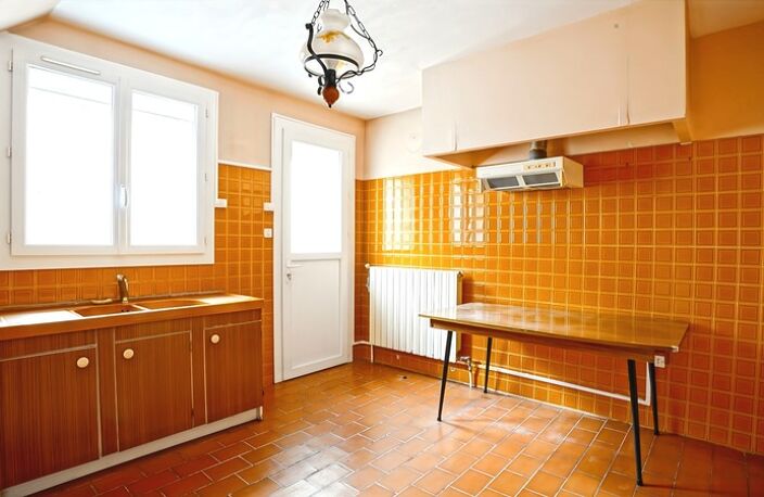 Marguerittes Maison de village 5 pièces avec cour et terrasse, 3 chambres — photo 3