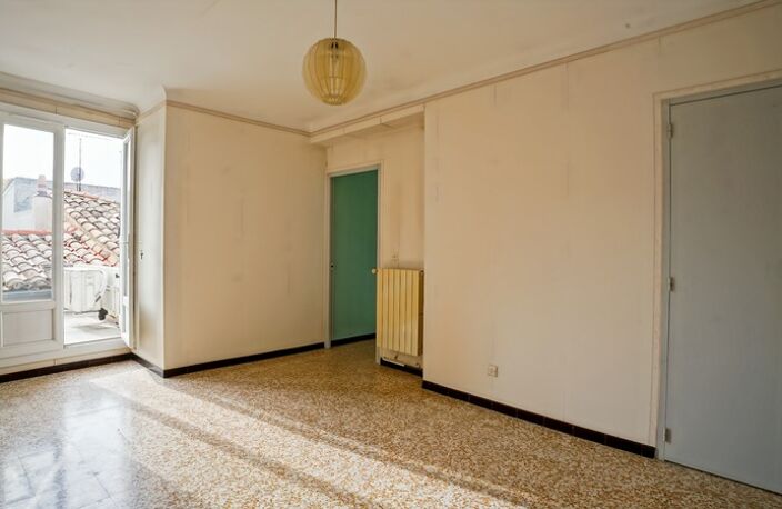 Marguerittes Maison de village 5 pièces avec cour et terrasse, 3 chambres — photo 4