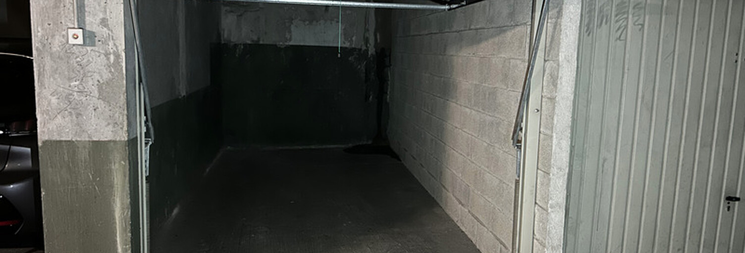 Garage  14 m² à vendre à Dijon (21000)