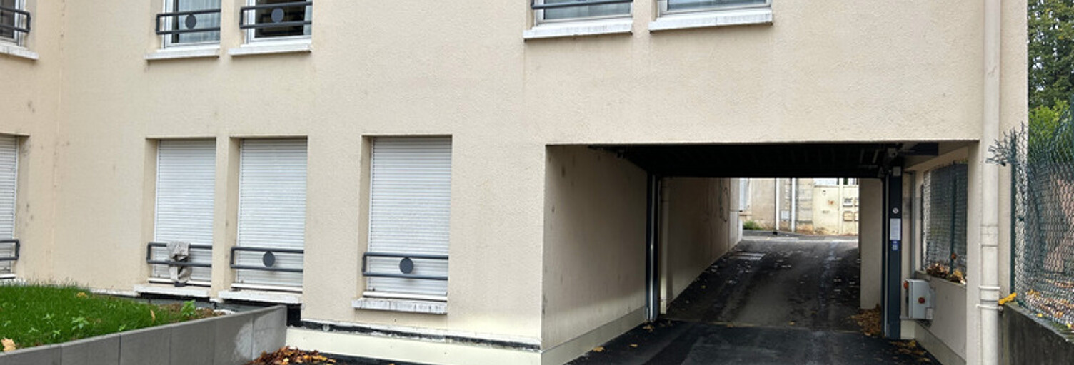 Garage  14 m² à vendre à Dijon (21000)