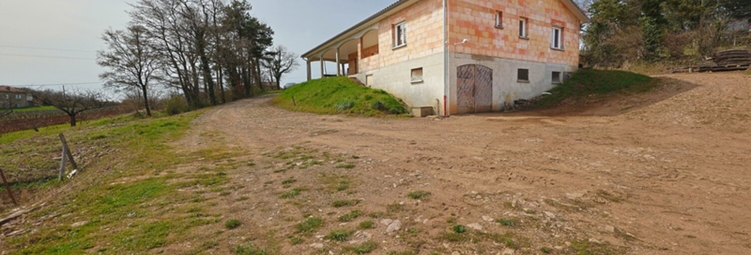 Maison 5 Pièces 153 m² à vendre à Leynes (71570)