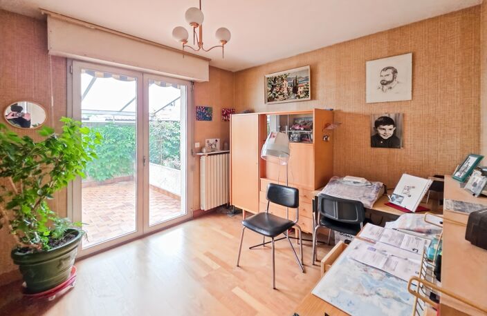 LONS-LE-SAUNIER – Maison 132 m², 4 chambres, terrasse couverte sans vis-à-vis et garage — photo 5