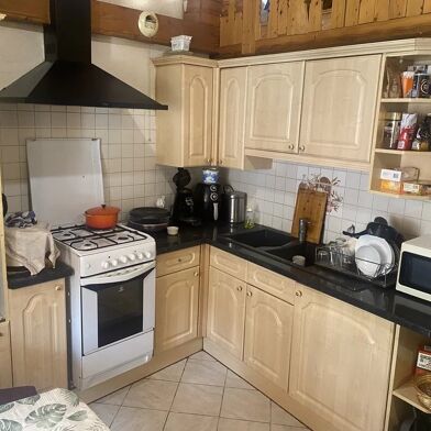 Appartement 5 pièces 185000 €