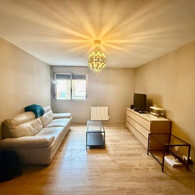 Appartement 2 pièces 540 €