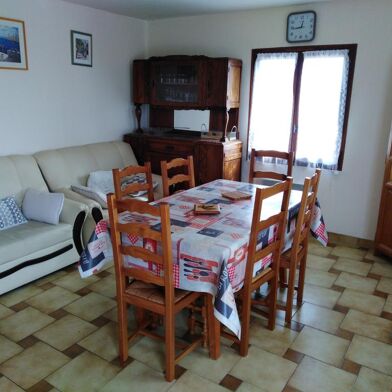 Maison 3 pièces 710 €