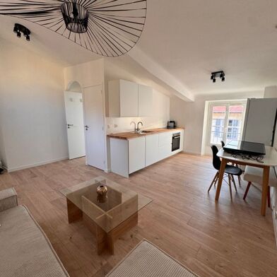 Appartement 2 pièces 1400 €