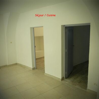 Appartement 3 pièces 627 €