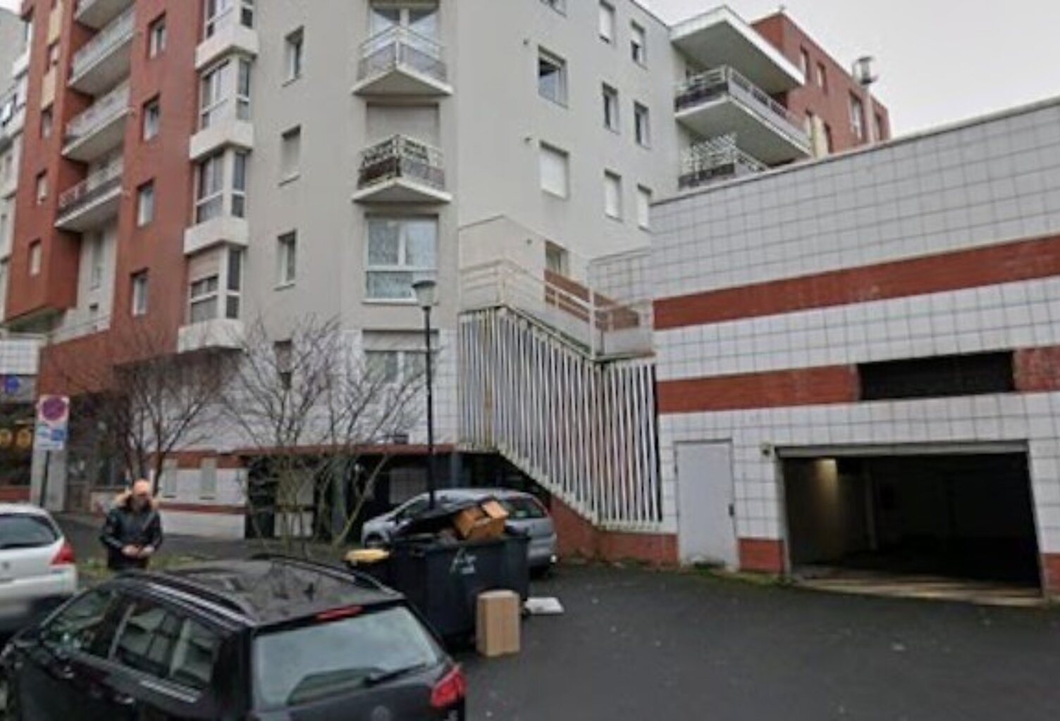 GARE — photo 1