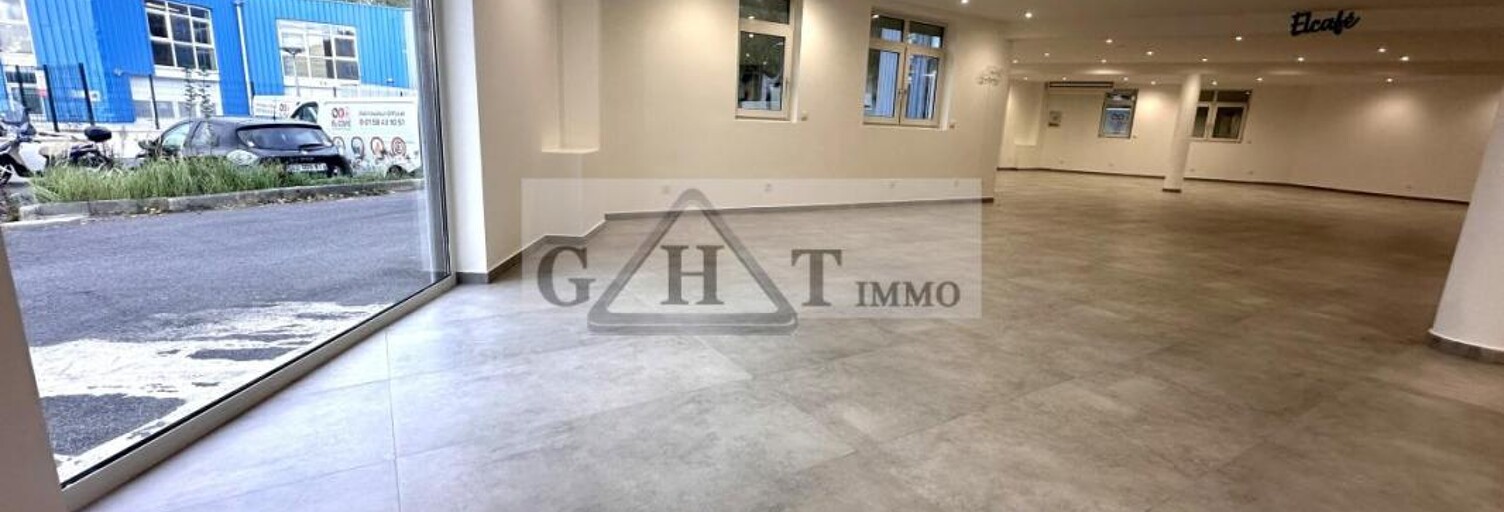 Bureau  110 m² à louer à Créteil (94000)