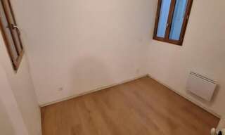 Appartement 3 Pièces 97 m² à louer à Marseille 2 (13002)