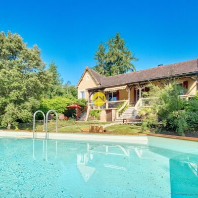 Maison 6 pièces 299980 €