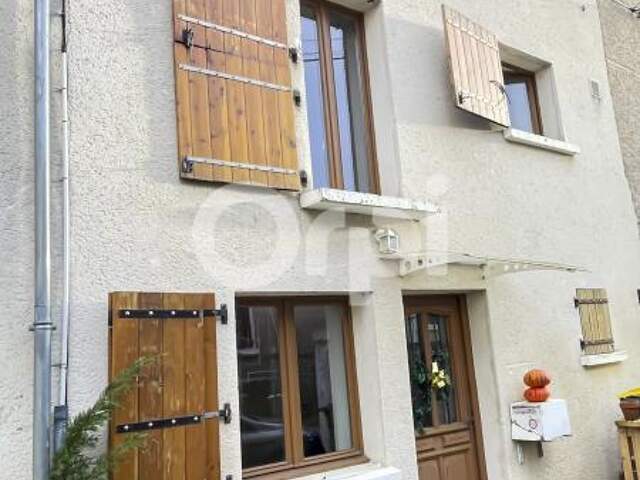 Maison de ville3 pièces  À Vendre à ecquevilly — photo du bien