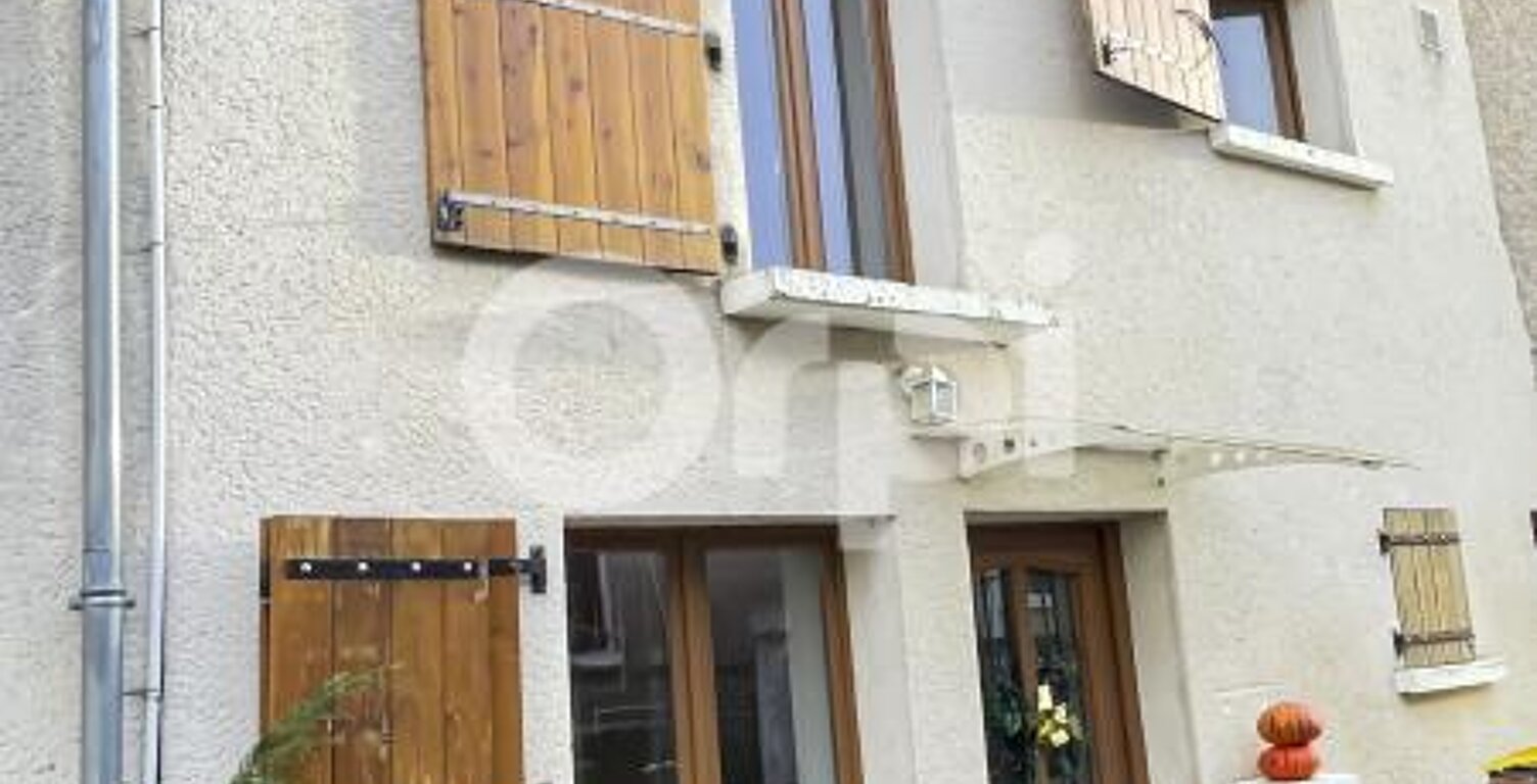 Maison de ville3 pièces  À Vendre à ecquevilly — photo 1