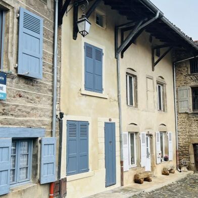 Maison 3 pièces 820 €