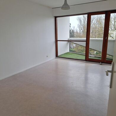 Appartement 1 pièces 555 €