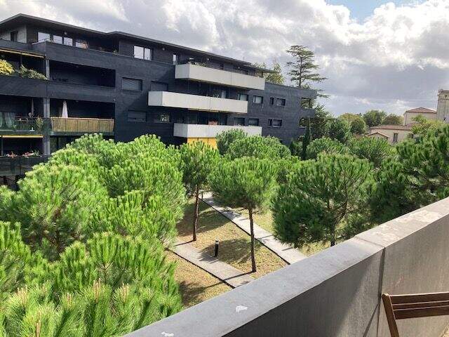 Appartement T3 de 63m² Cenon — photo du bien