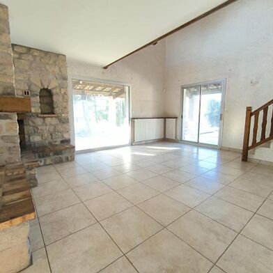 Maison 9 pièces 499000 €