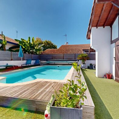 Maison 5 pièces 898000 €