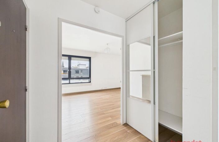Appartement À Vendre — photo 4