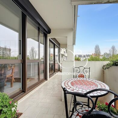 Appartement 4 pièces 409800 €