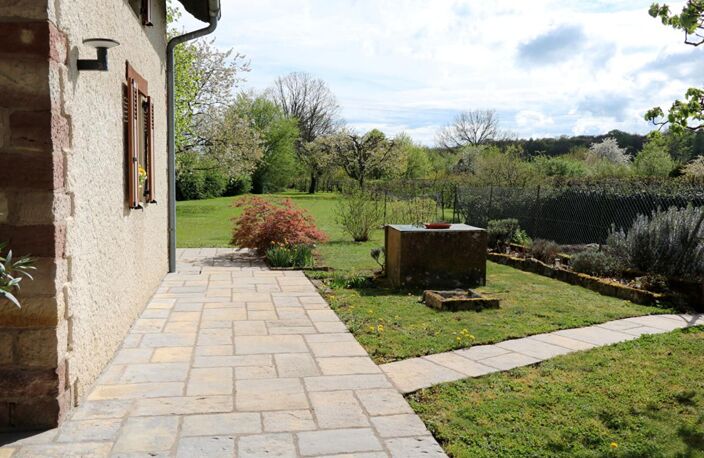 Charmante maison individuelle, 173 m² habitables, 7 pièces, terrain de plus de 3 000 m² — photo 4