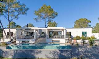 Maison 11 Pièces 400 m² à vendre à Nîmes (30000)