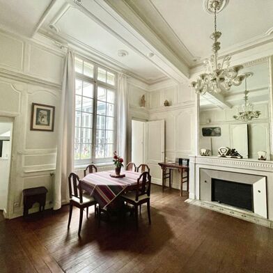 Appartement 4 pièces 599900 €