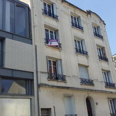 Appartement 2 pièces 586 €
