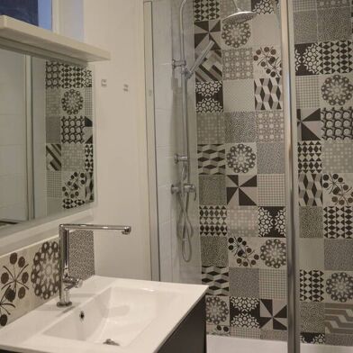 Appartement 5 pièces 800 €