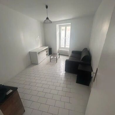 Appartement 1 pièces 790 €
