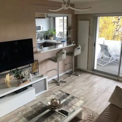 Appartement 2 pièces 920 €